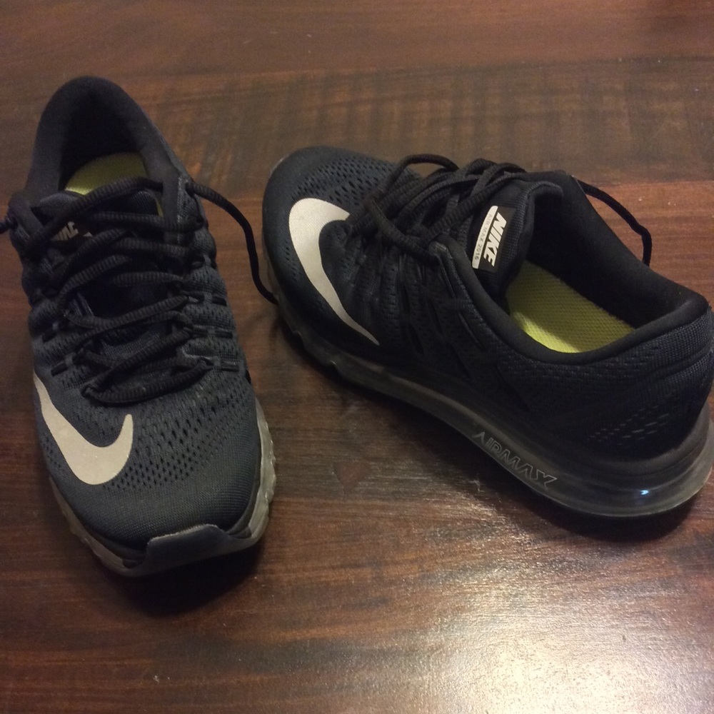 Nike women’s size 9